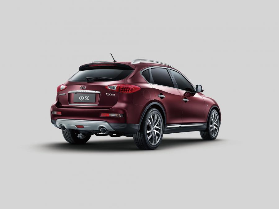  Infiniti QX50 2.5 2015 года  (CN) (фото 2 из 6)